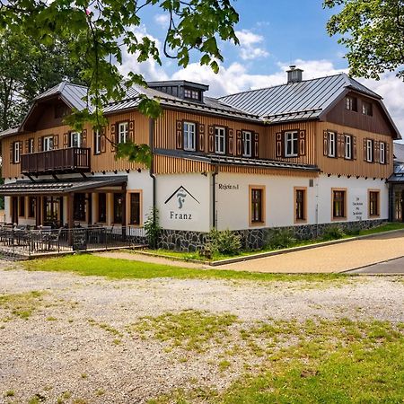Hotel Franz Rejvíz エクステリア 写真