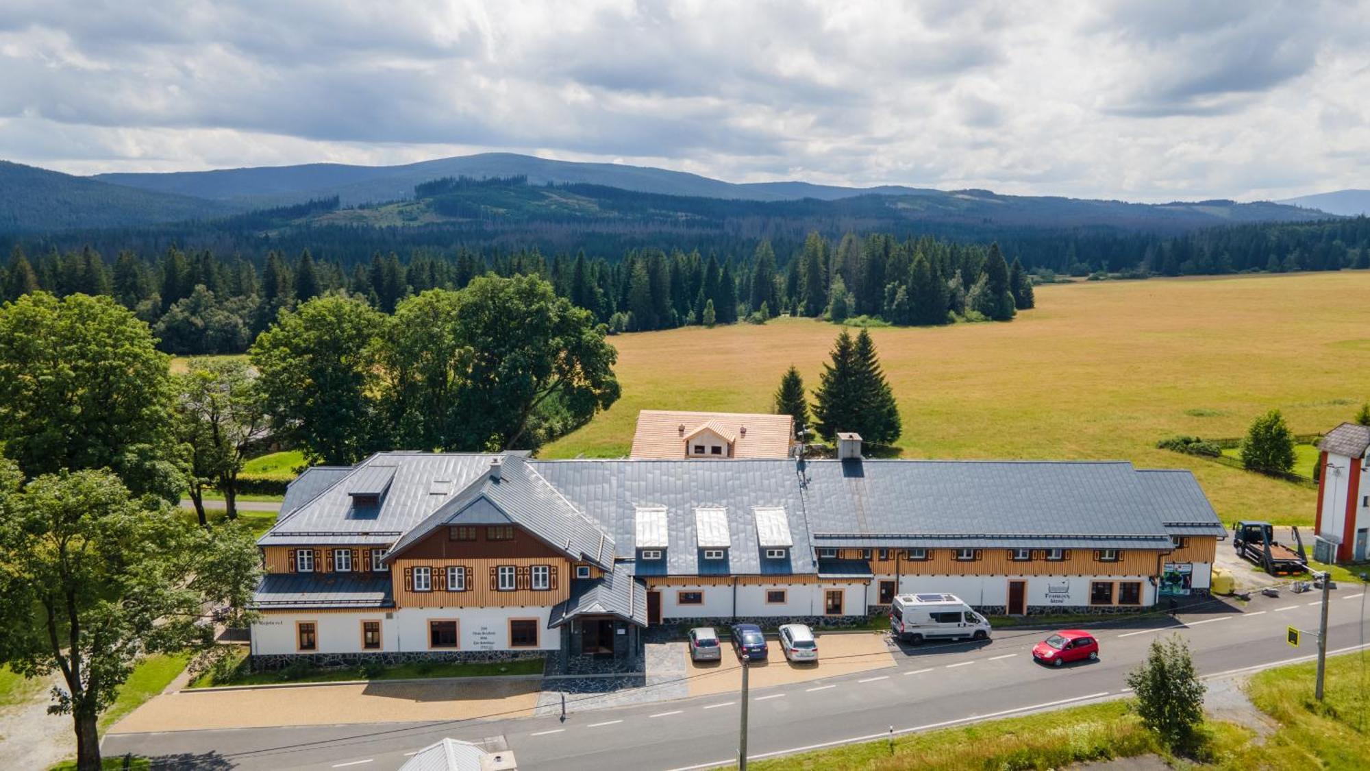 Hotel Franz Rejvíz エクステリア 写真